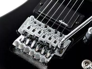 JS32 Kelly - Black